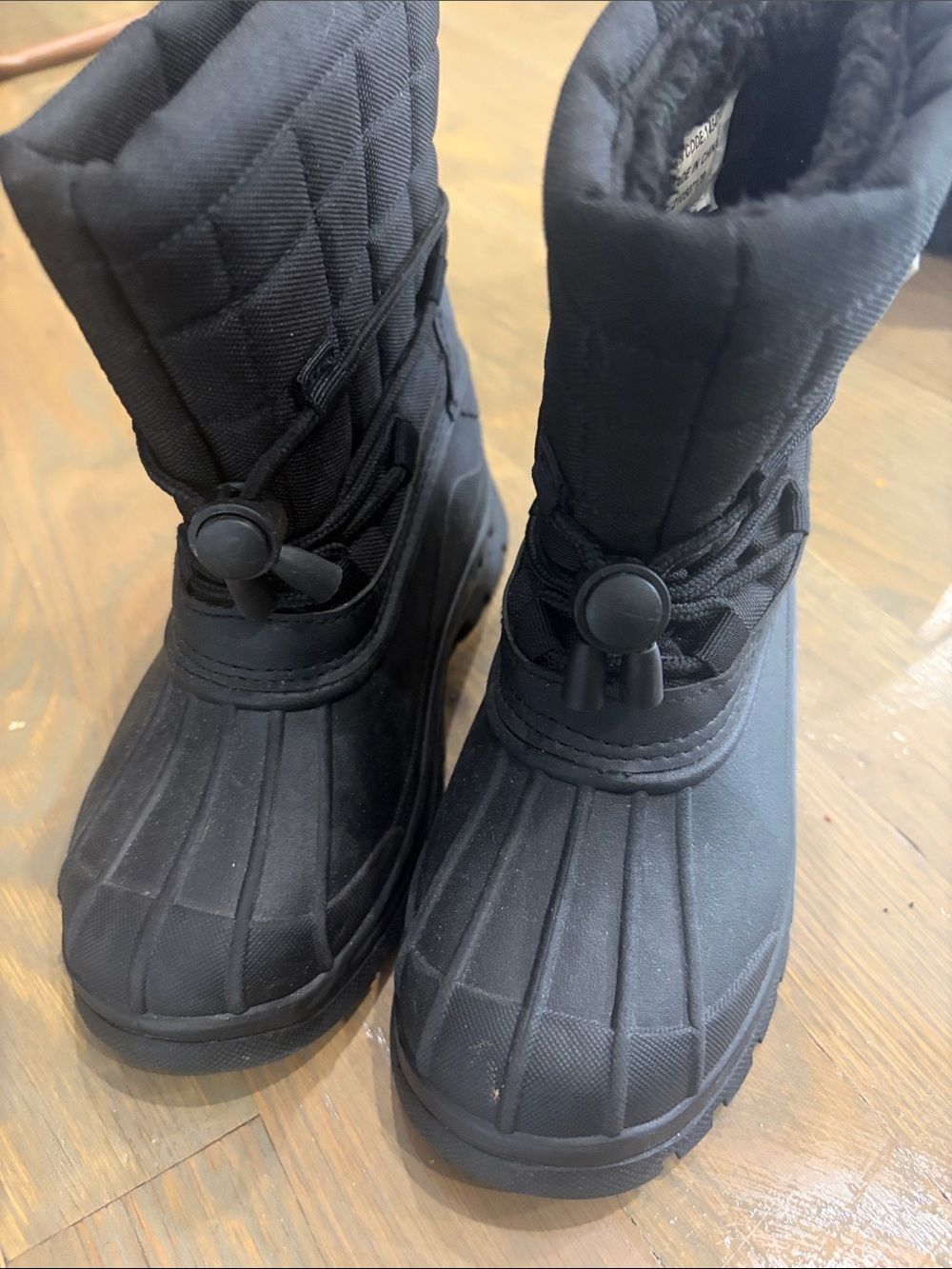 Ozark Trail Kids Black Insulated Snow Boots size 13 like new! - Picture 5 of 5
